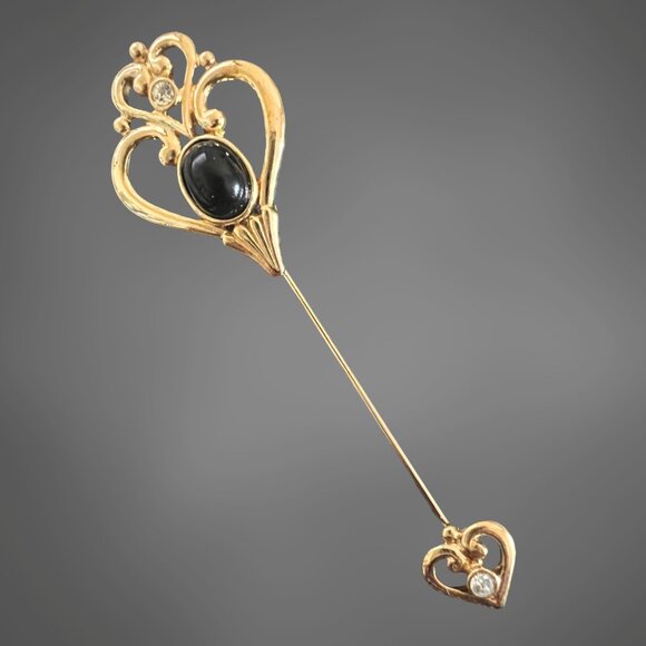 Vintage Golden Crescent Stick Pin - Goldtone with Heart Crests - Avon - NIB - Picture 1 of 4